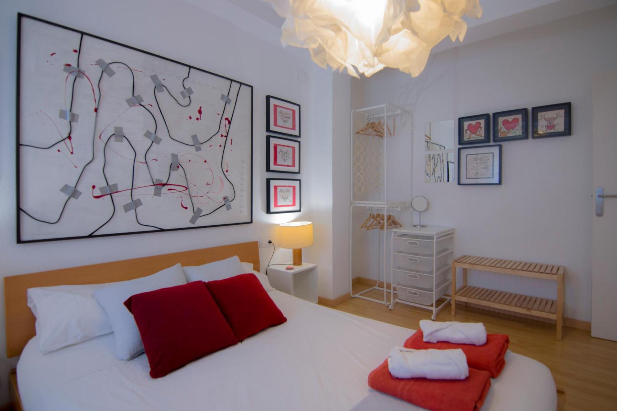 Luminoso. Comodo. Acogedor. Wifi. Junto A Ave Βαλένθια Εξωτερικό φωτογραφία